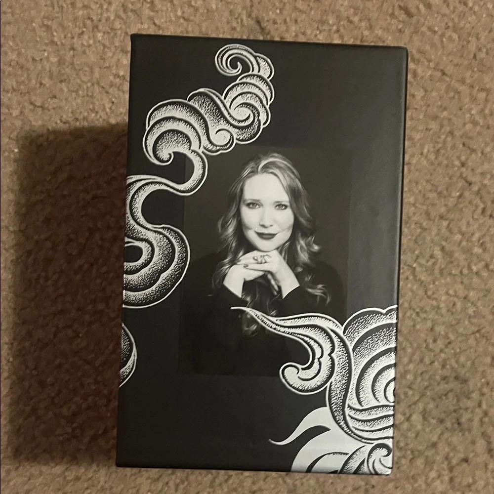 Sarah J. Maas Book Set - A Court of Thorns and Roses Series - Picture 4 of 4